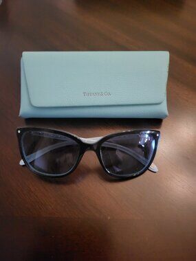 Tiffany & Co. | Accessories | Tiffany Co Black Polarized  display picture 3